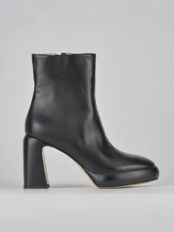 Stivaletti tacco 9cm pelle nero