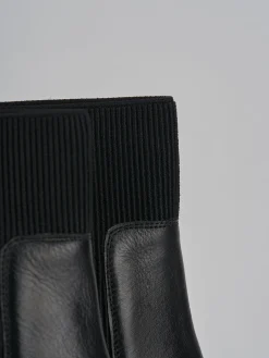 Stivaletti tacco 1cm pelle nero