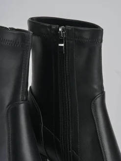 Stivaletti tacco 6cm pelle nero