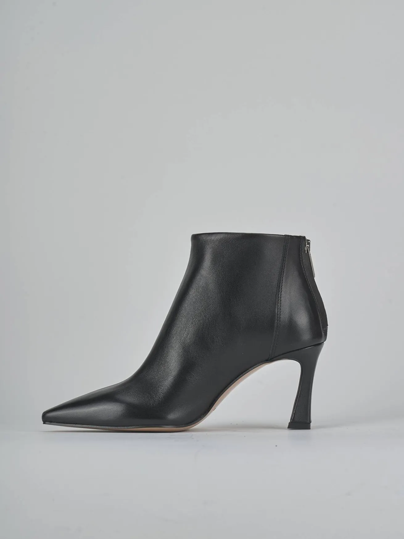 Stivaletti tacco 8cm pelle nero