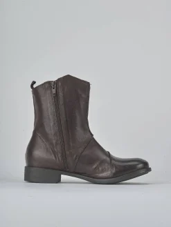 Stivaletti tacco 2cm pelle testa