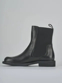 Stivaletti tacco 2cm pelle nero