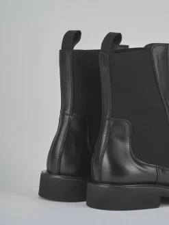 Stivaletti tacco 2cm pelle nero