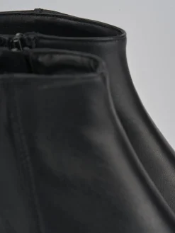 Stivaletti tacco 6cm pelle nero