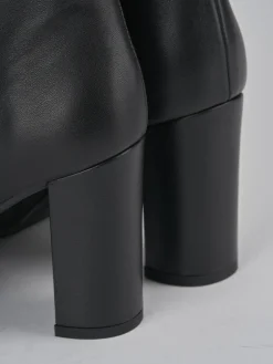 Stivaletti tacco 9cm pelle nero