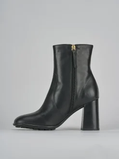 Stivaletti tacco 8cm pelle nero