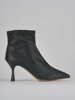Stivaletti tacco 7cm pelle nero