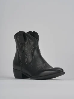 Stivaletti tacco 2cm pelle nero