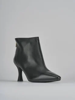Stivaletti tacco 7cm pelle nero