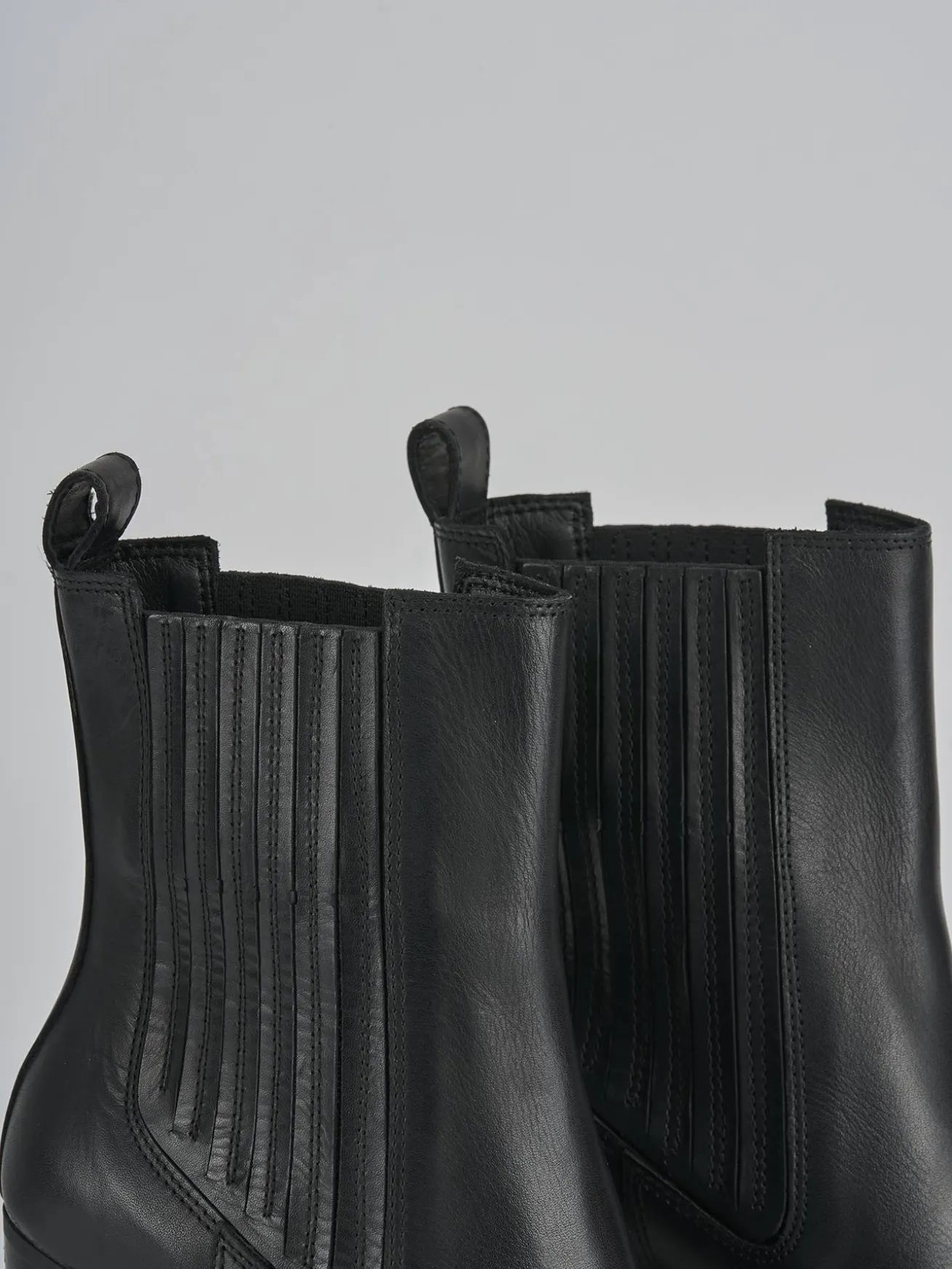 Stivaletti tacco 8cm pelle nero