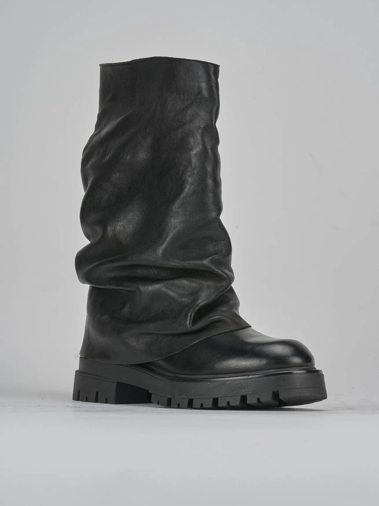 Stivaletti tacco 3cm pelle nero