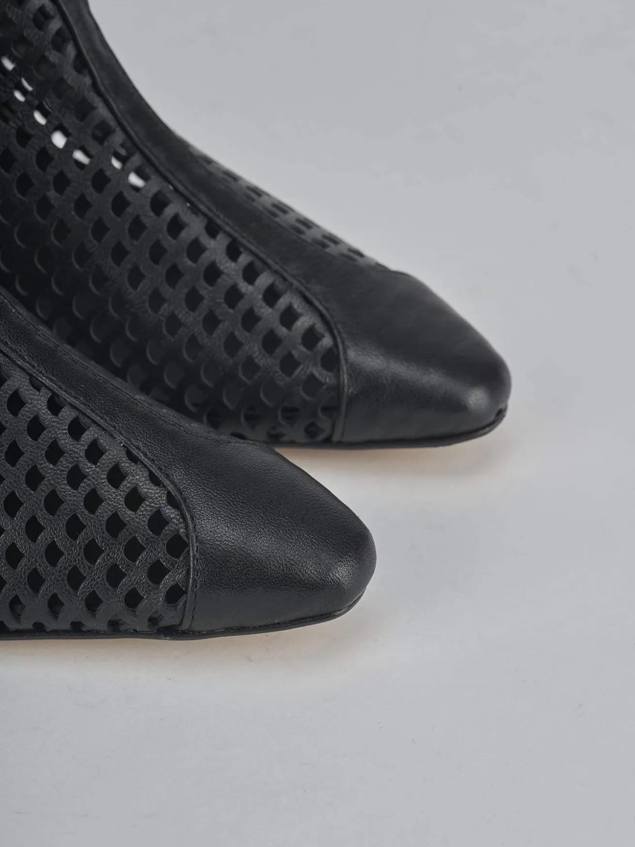 Stivaletti tacco 7cm pelle nero