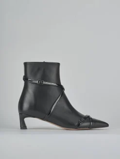 Stivaletti tacco 5cm pelle nero