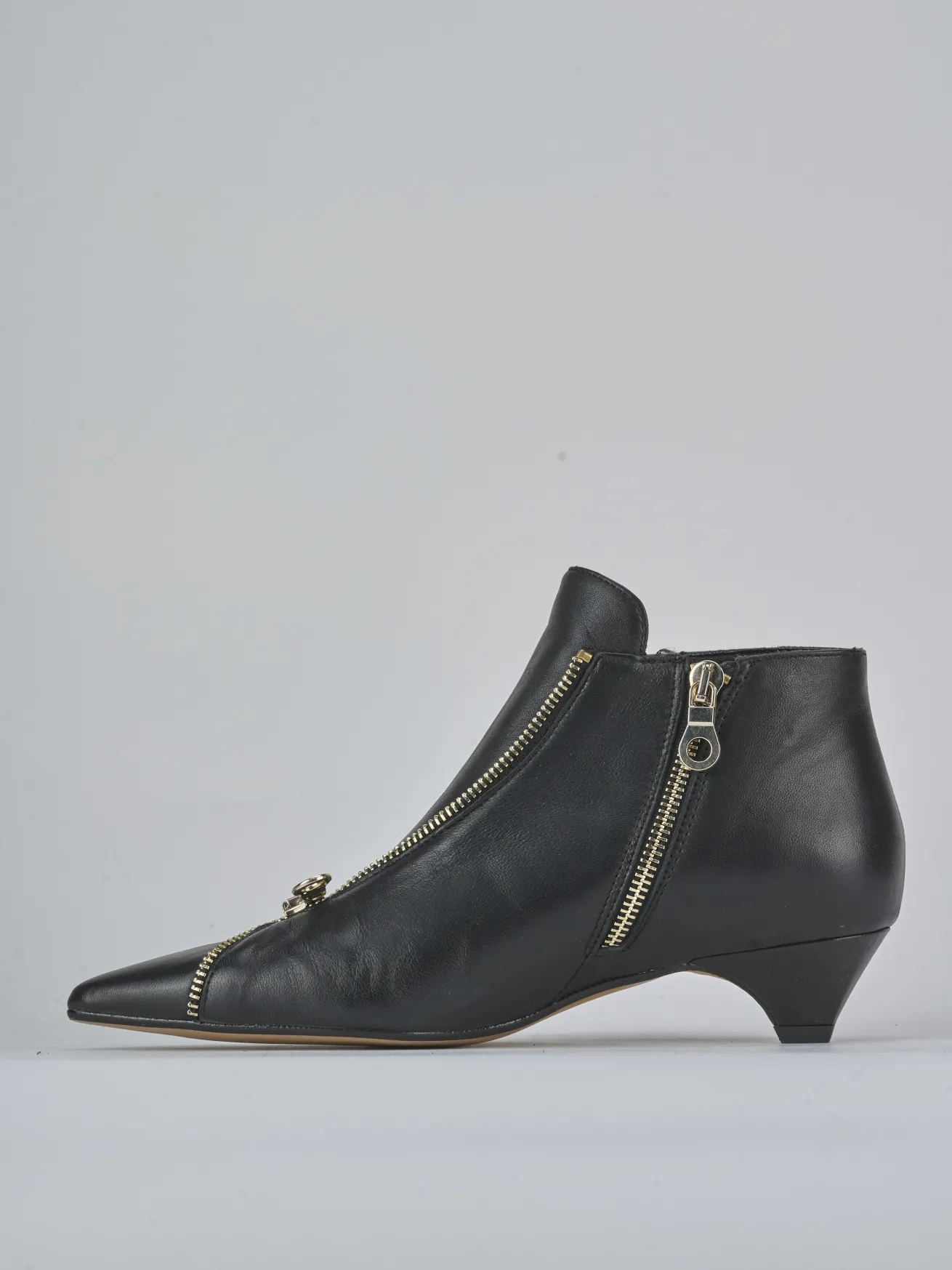 Stivaletti tacco 3cm pelle nero