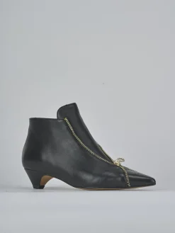 Stivaletti tacco 3cm pelle nero