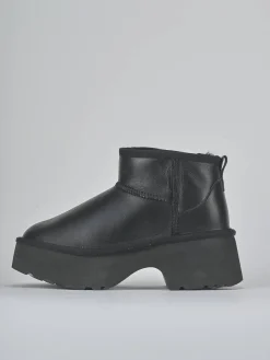 Stivaletti tacco 3cm pelle nero