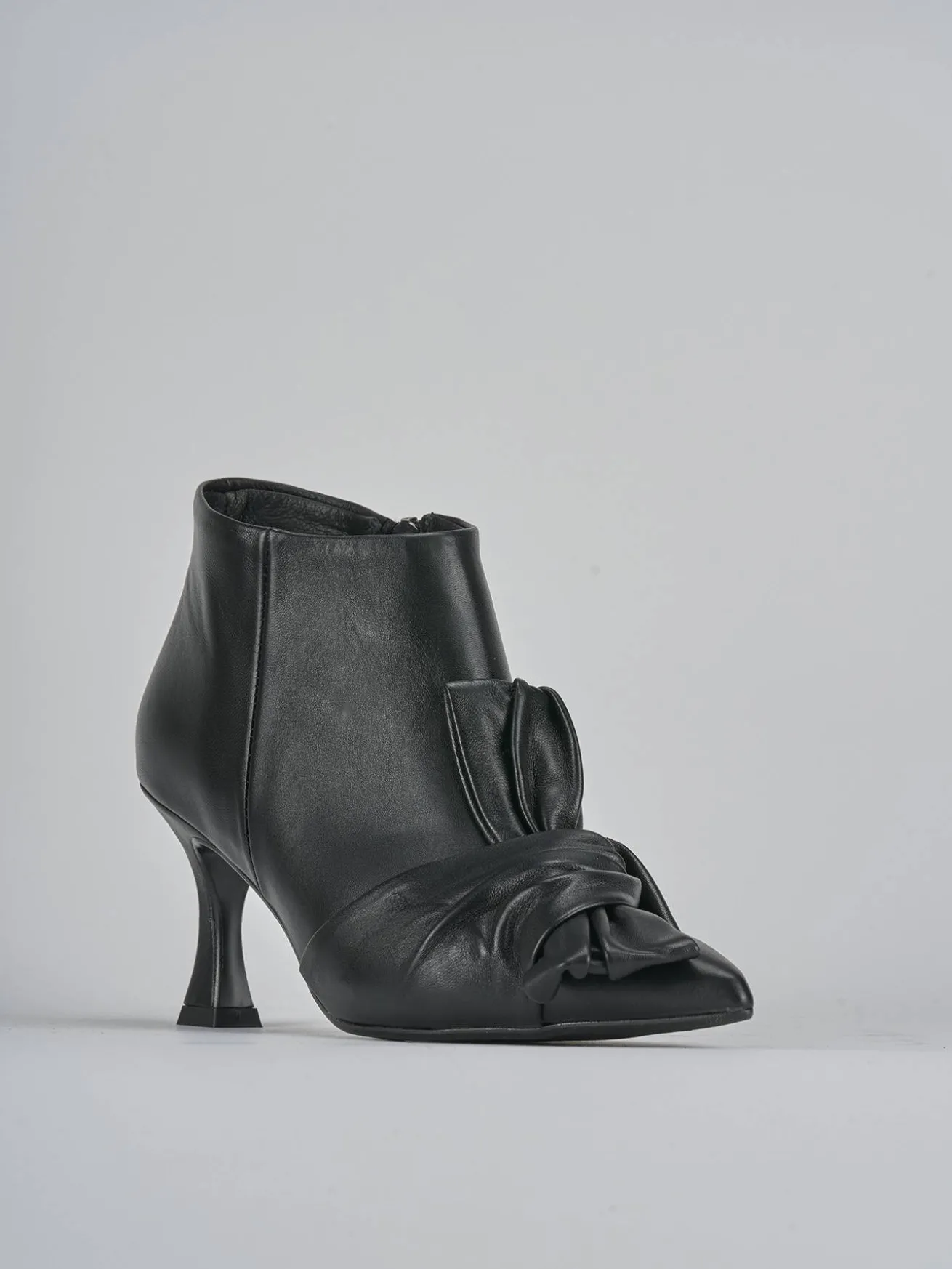 Stivaletti tacco 7cm pelle nero