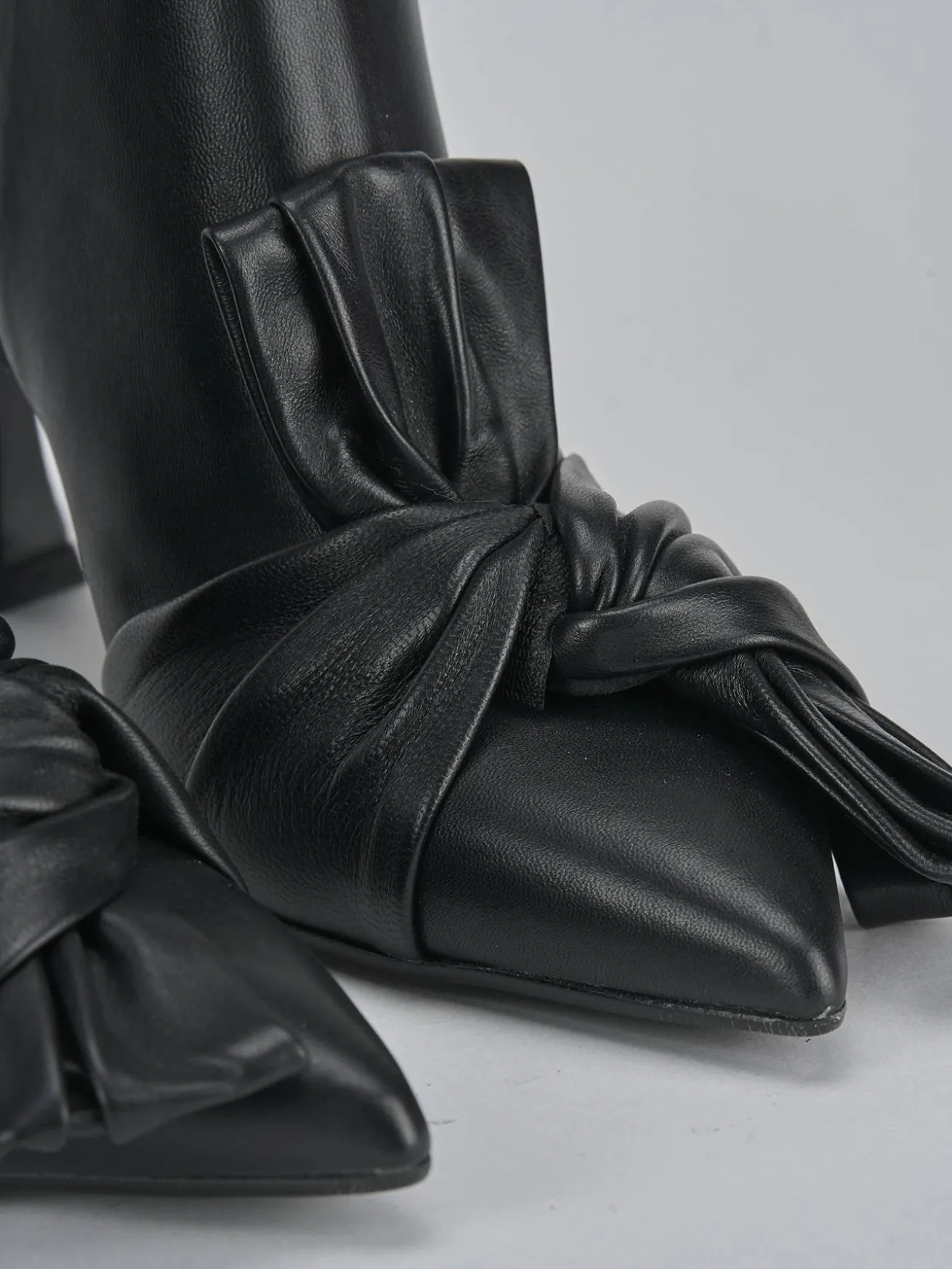 Stivaletti tacco 7cm pelle nero