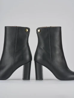 Stivaletti tacco 9cm pelle nero