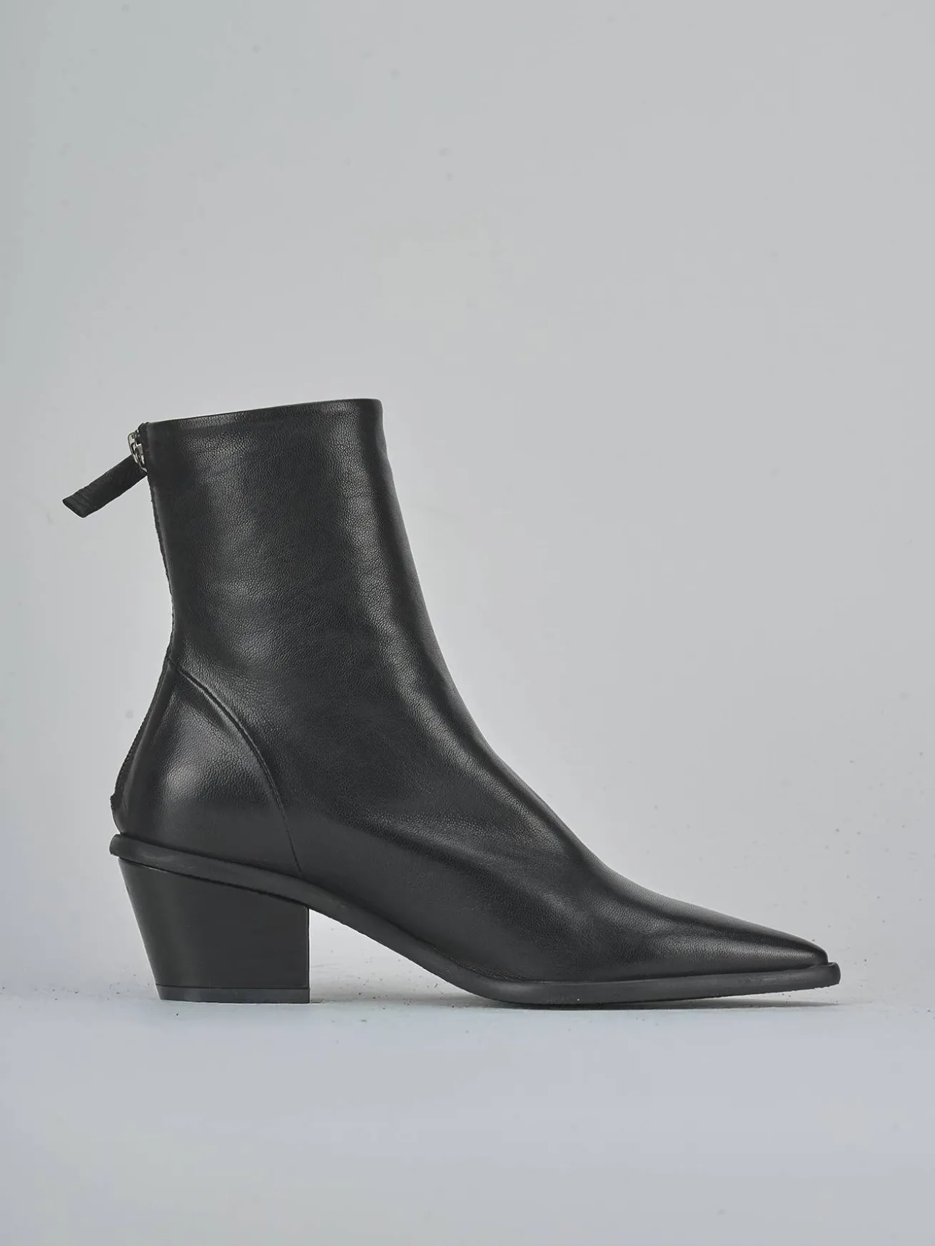 Stivaletti tacco 6cm pelle nero