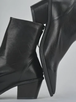 Stivaletti tacco 6cm pelle nero