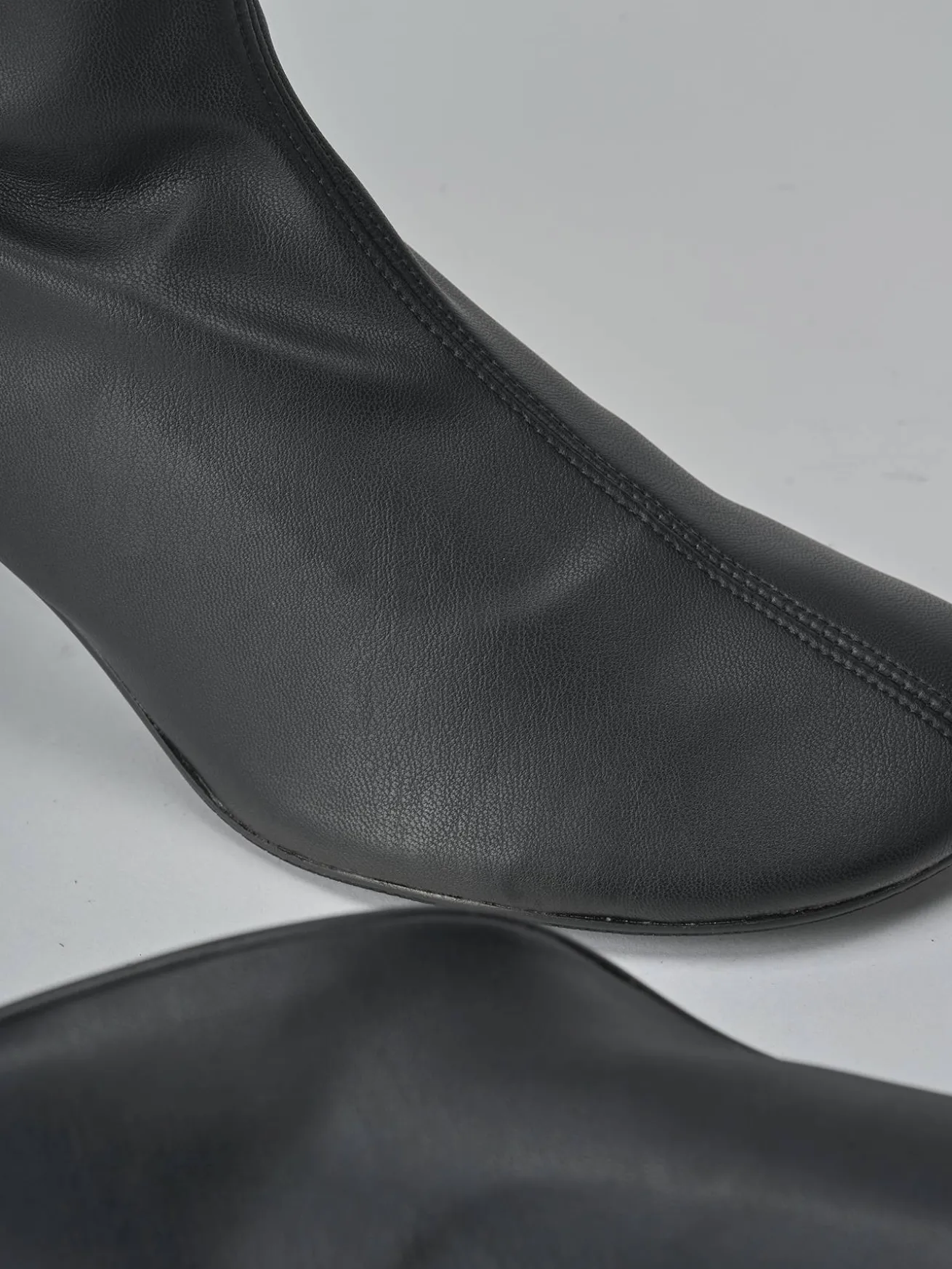 Stivaletti tacco 5cm pelle nero