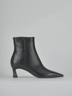 Stivaletti tacco 6cm pelle nero