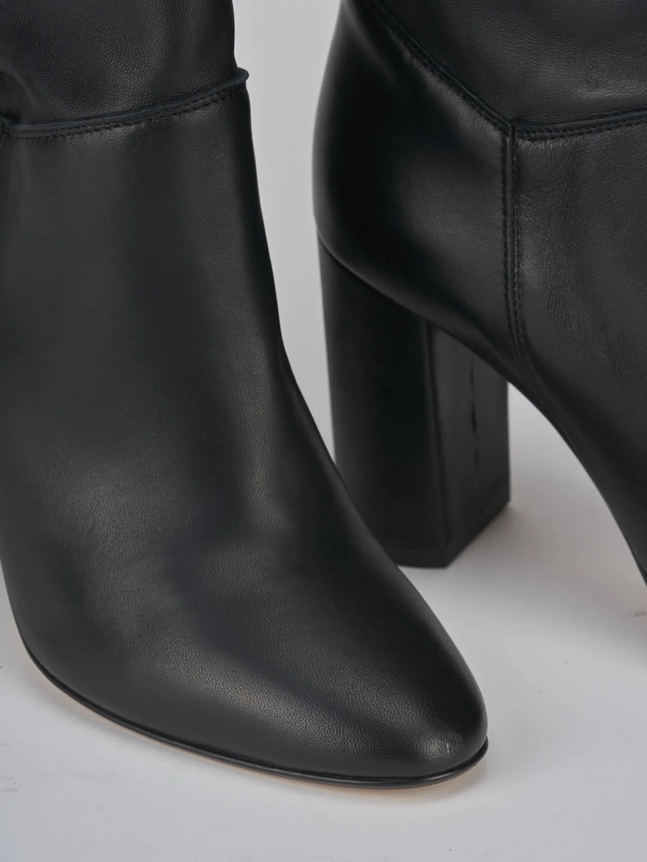 Stivaletti tacco 8cm pelle nero