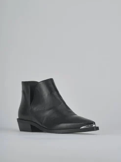 Stivaletti tacco 3cm pelle nero