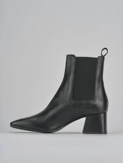 Stivaletti tacco 6cm pelle nero