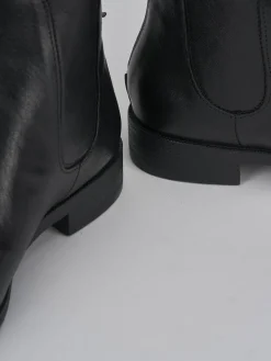 Stivaletti tacco 1cm pelle nero