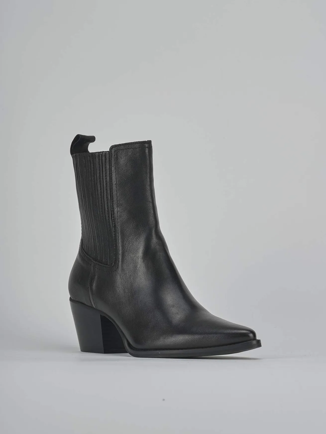 Stivaletti tacco 7cm pelle nero