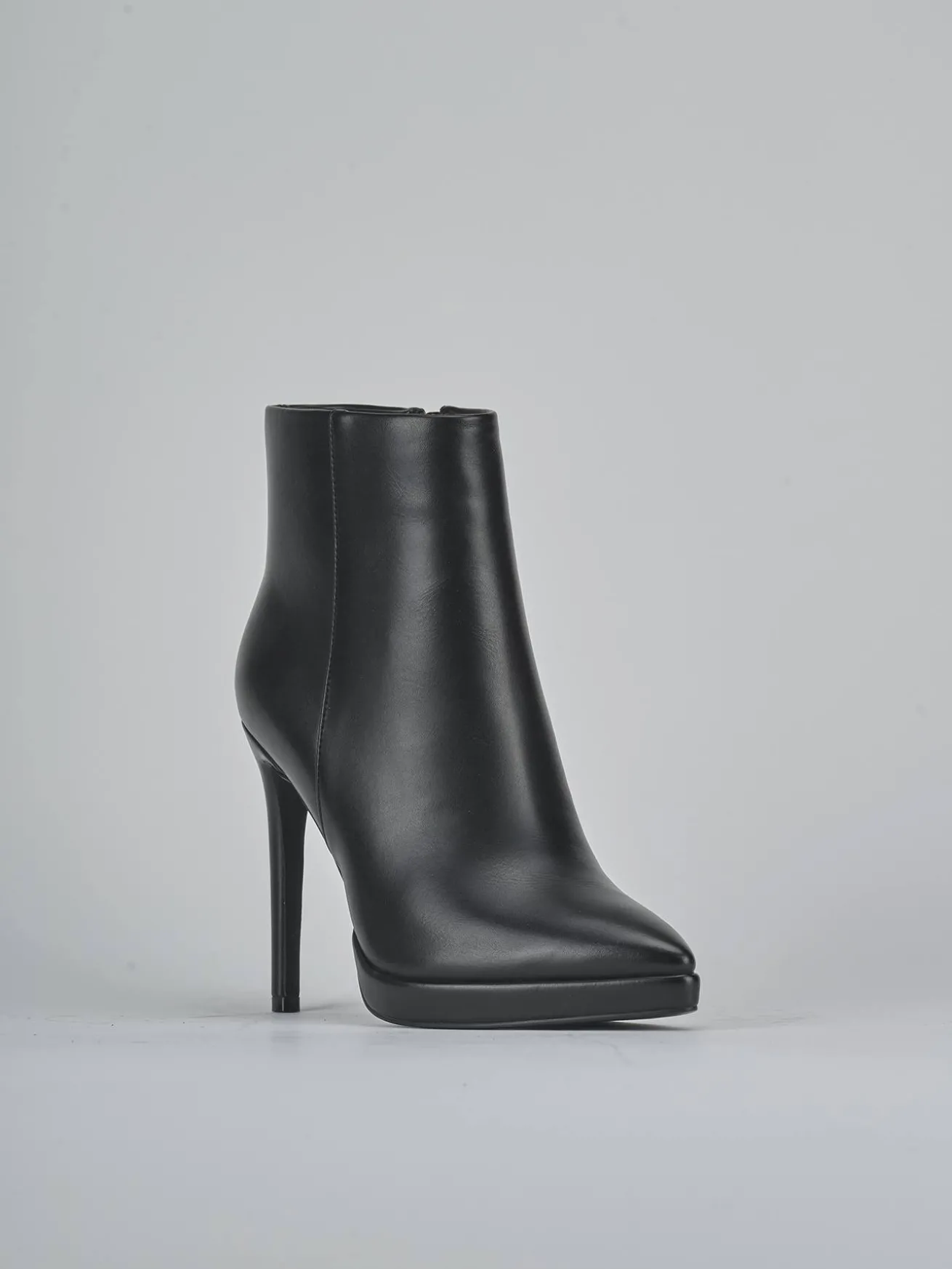 Stivaletti tacco 10cm pelle sostenibile nero