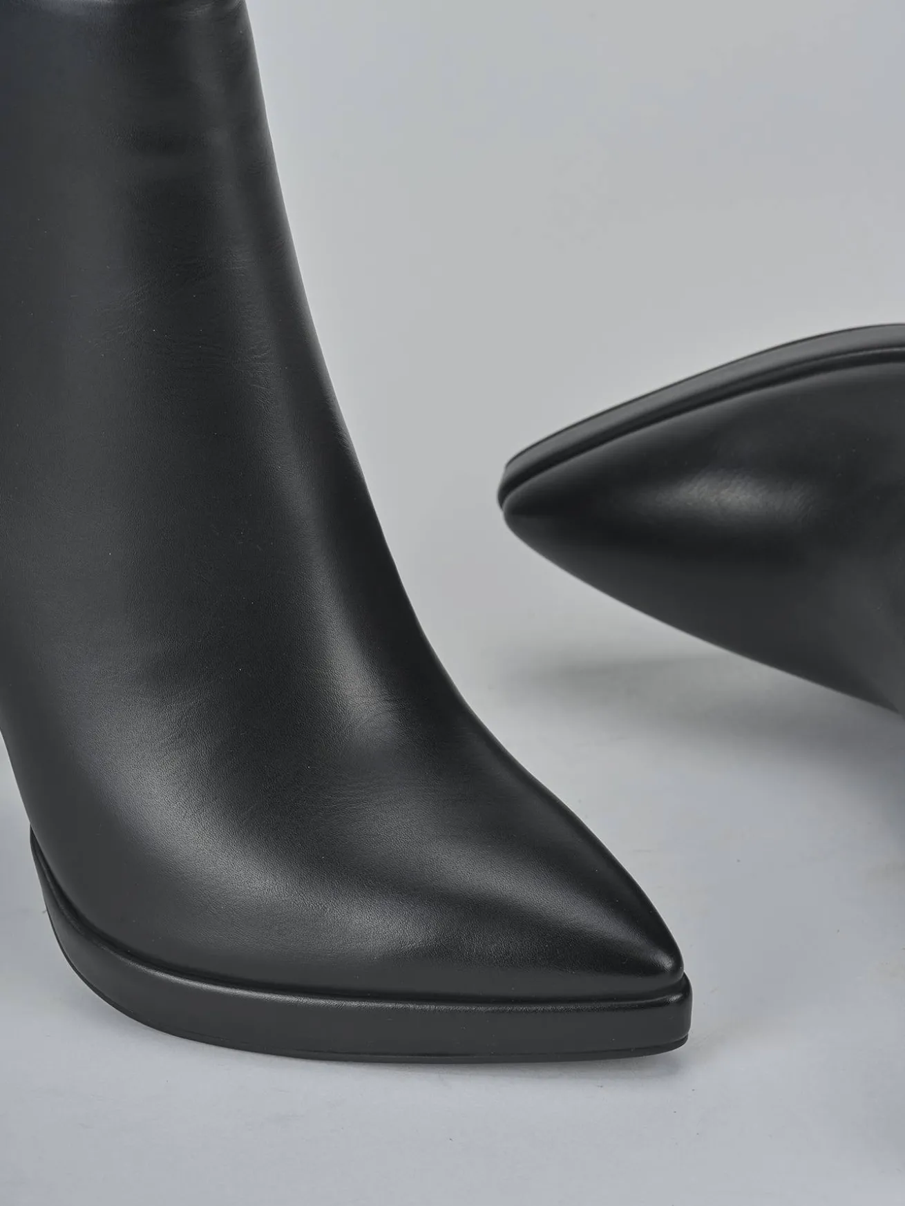 Stivaletti tacco 10cm pelle sostenibile nero