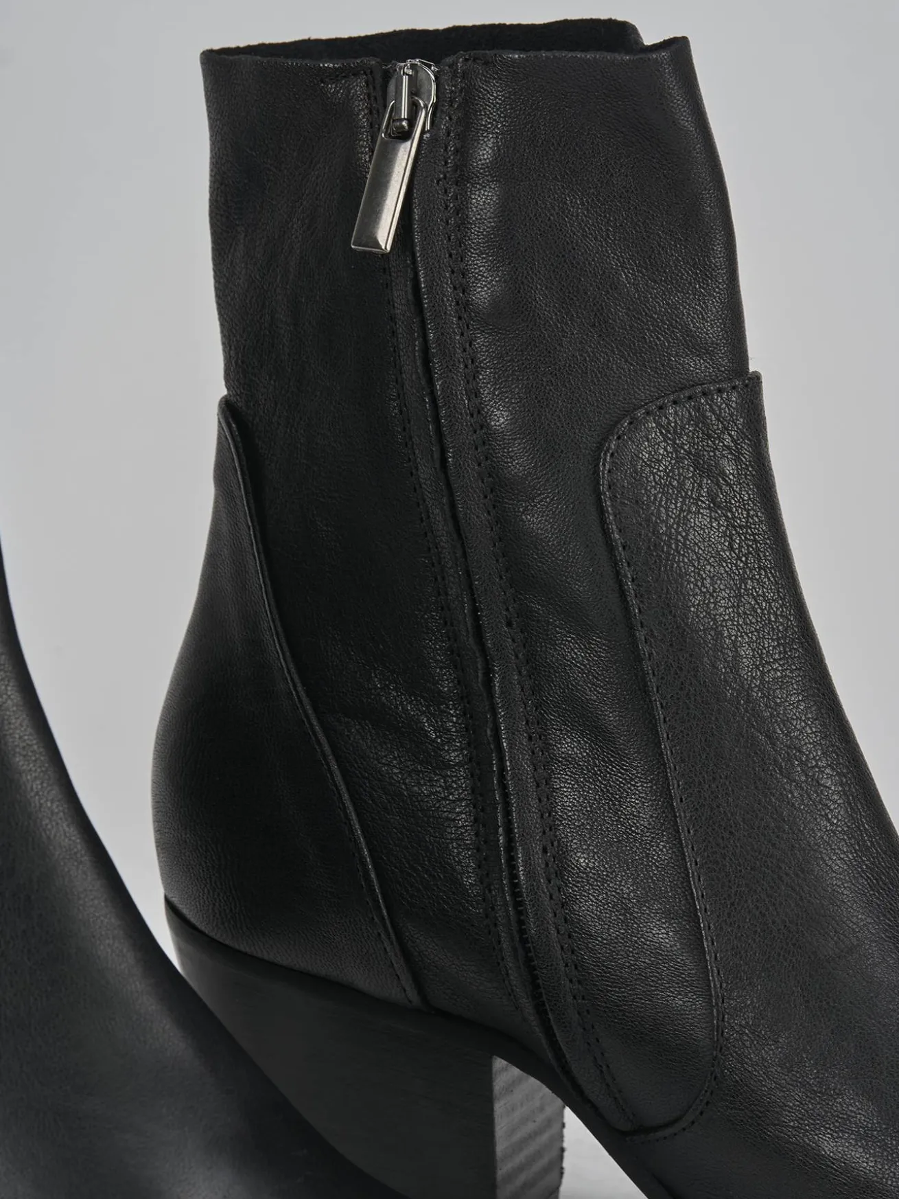 Stivaletti tacco 7cm pelle nero