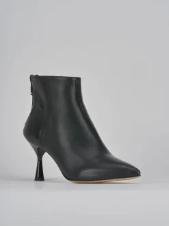 Stivaletti tacco 7cm pelle nero