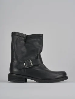 Stivaletti tacco 2cm pelle nero