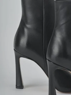 Stivaletti tacco 9cm pelle nero