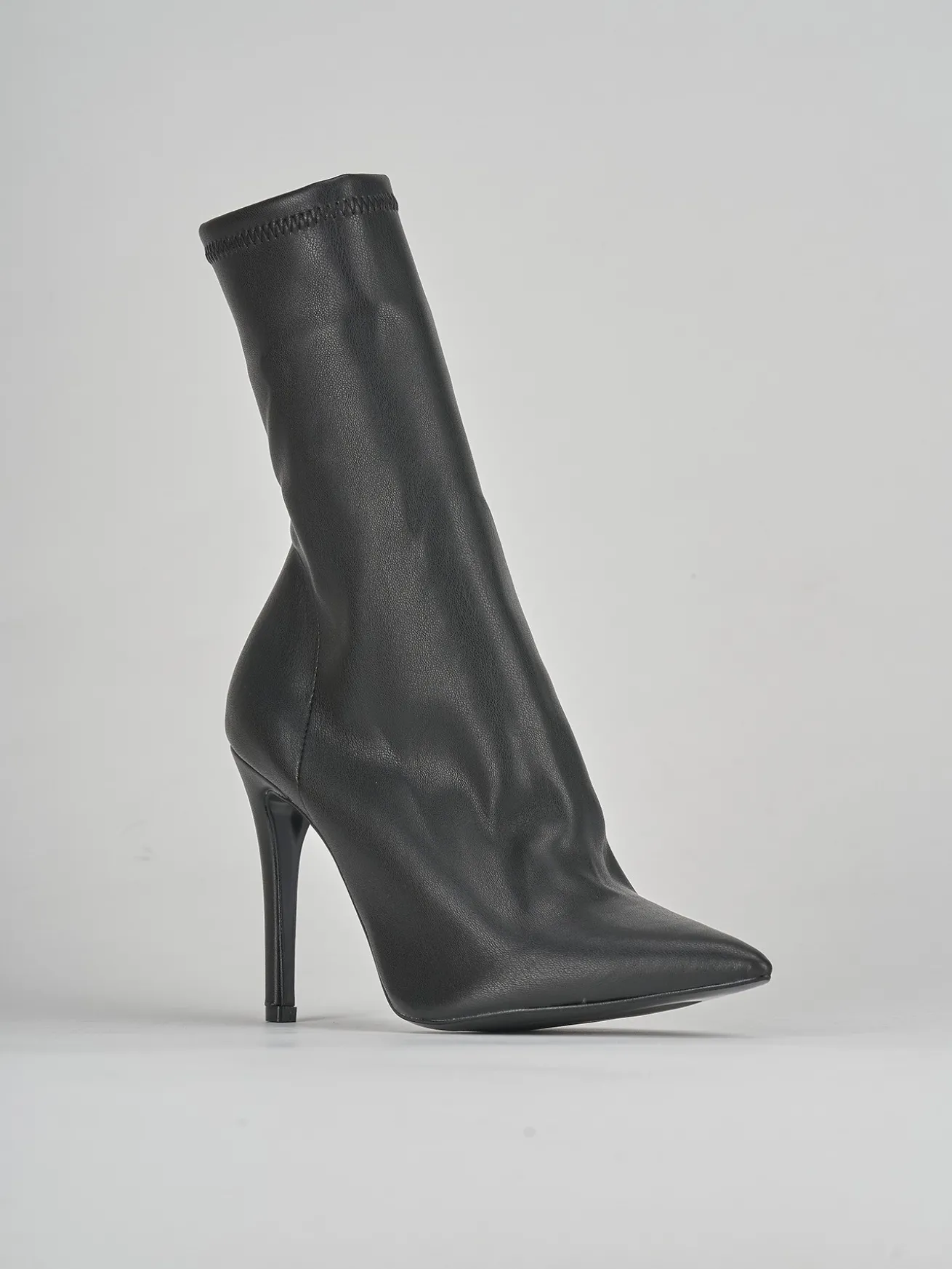 Stivaletti tacco 10cm pelle nero