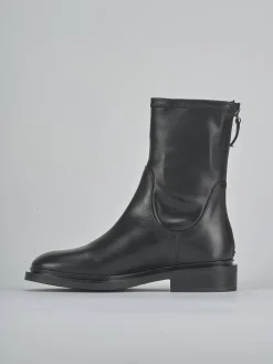 Stivaletti tacco 3cm pelle nero
