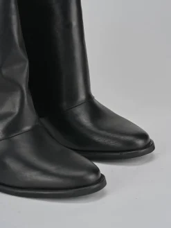 Stivaletti tacco 2cm pelle nero