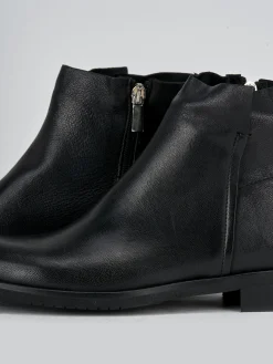 Stivaletti tacco 2cm pelle nero