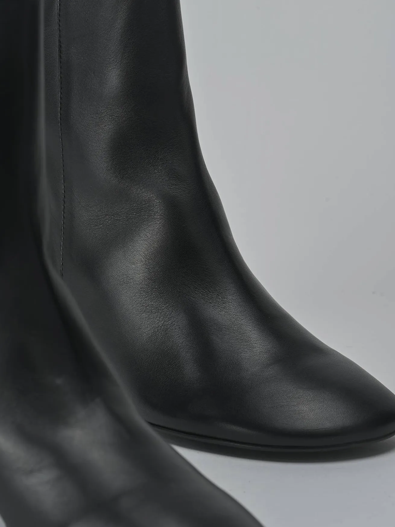 Stivaletti tacco 6cm pelle nero