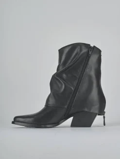 Stivaletti tacco 7cm pelle nero