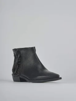 Stivaletti tacco 2cm pelle nero