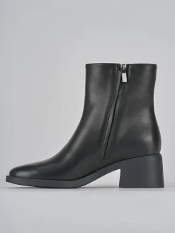 Stivaletti tacco 4cm pelle nero