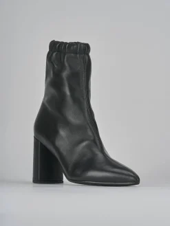 Stivaletti tacco 8cm pelle nero