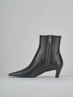 Stivaletti tacco 5cm pelle nero