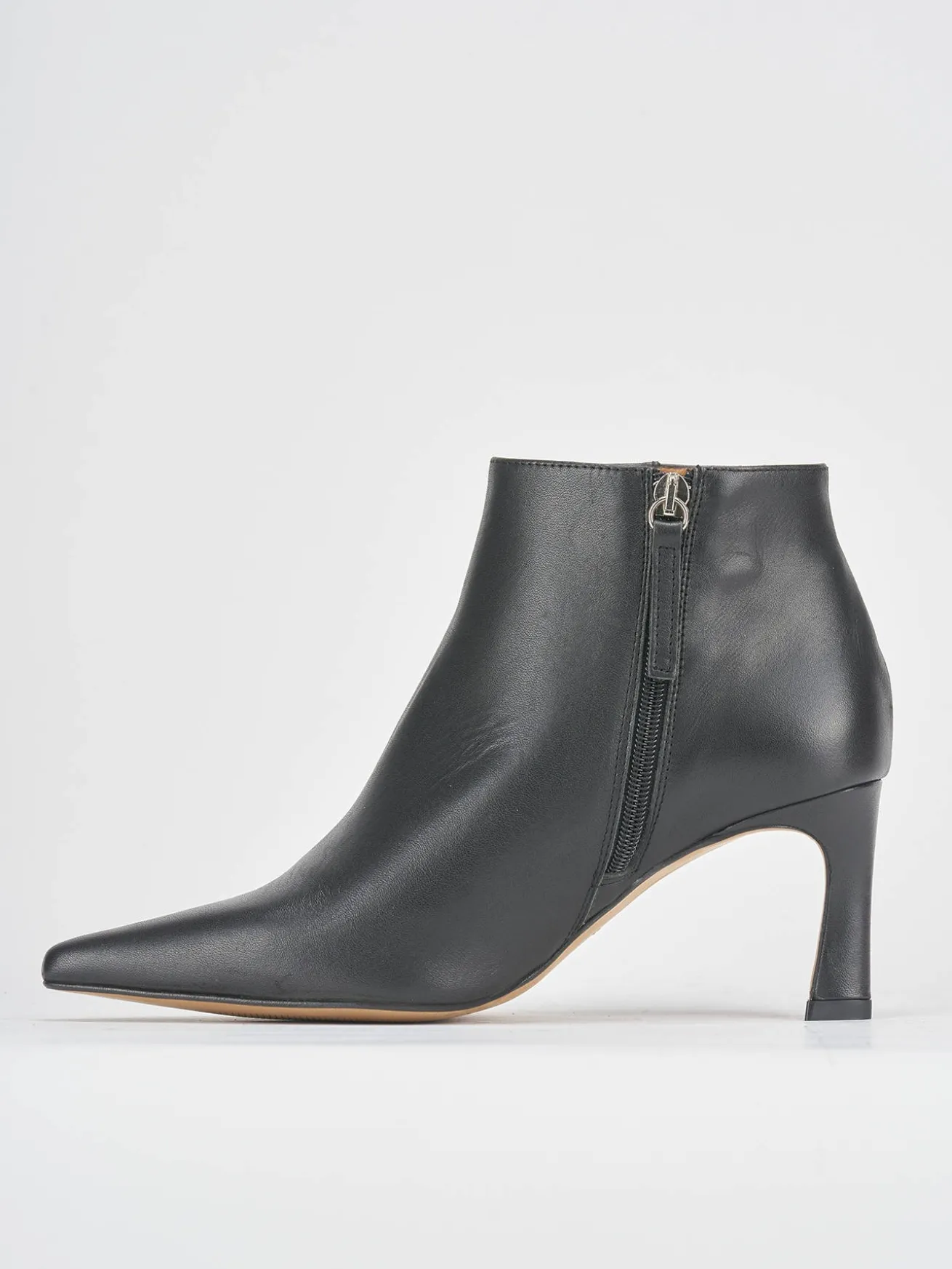 Stivaletti tacco 8cm pelle nero