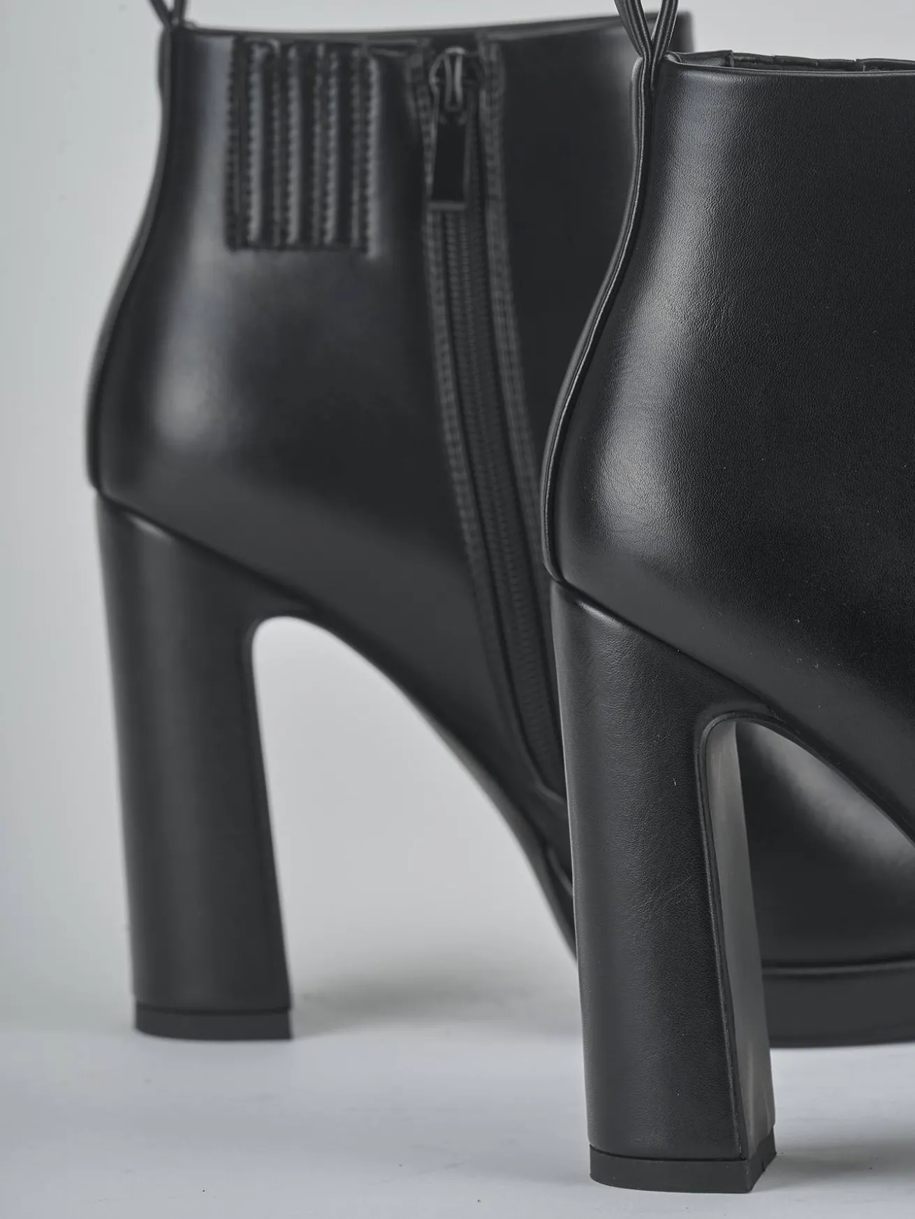 Stivaletti tacco 12cm pelle sostenibile nero